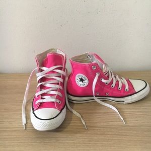 Pink Converse - Size 6